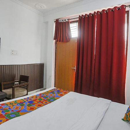 Fabexpress Samira Residency, Near Botanical Garden Hotel โนอิดา ภายนอก รูปภาพ