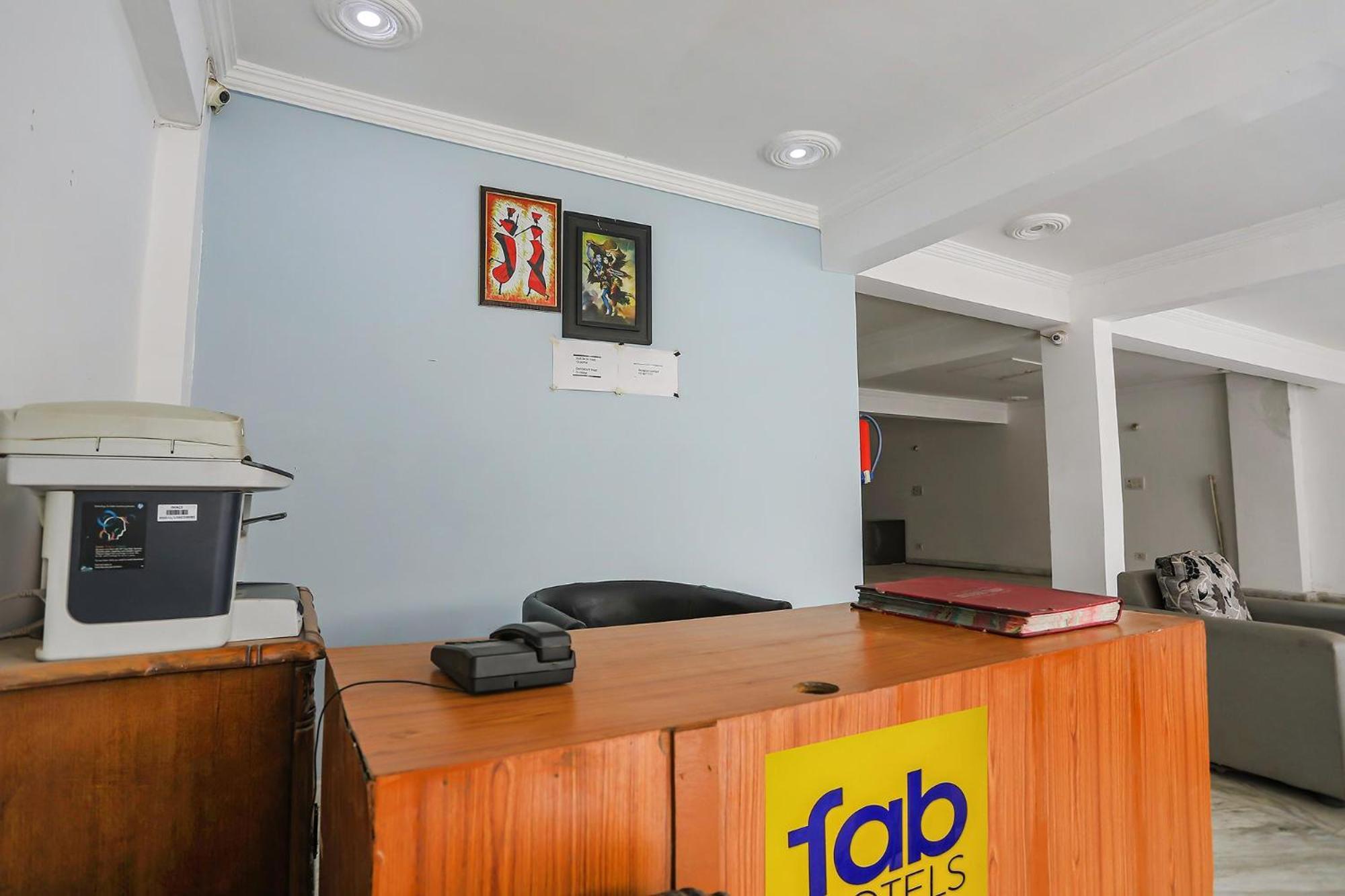 Fabexpress Samira Residency, Near Botanical Garden Hotel โนอิดา ภายนอก รูปภาพ
